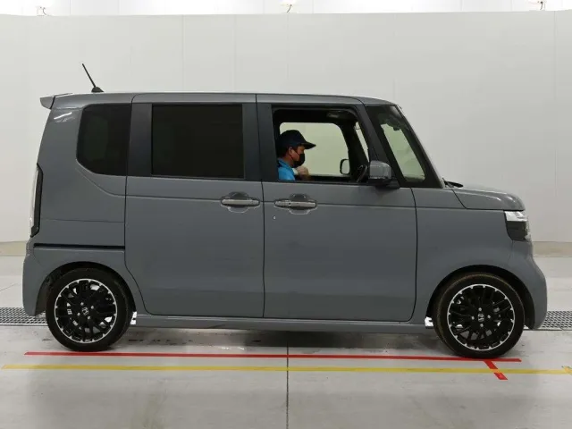 HONDA N BOX 2023