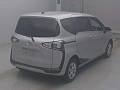 TOYOTA SIENTA 2022