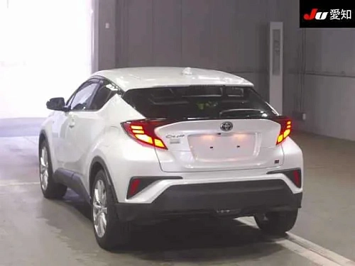 TOYOTA C-HR 2023